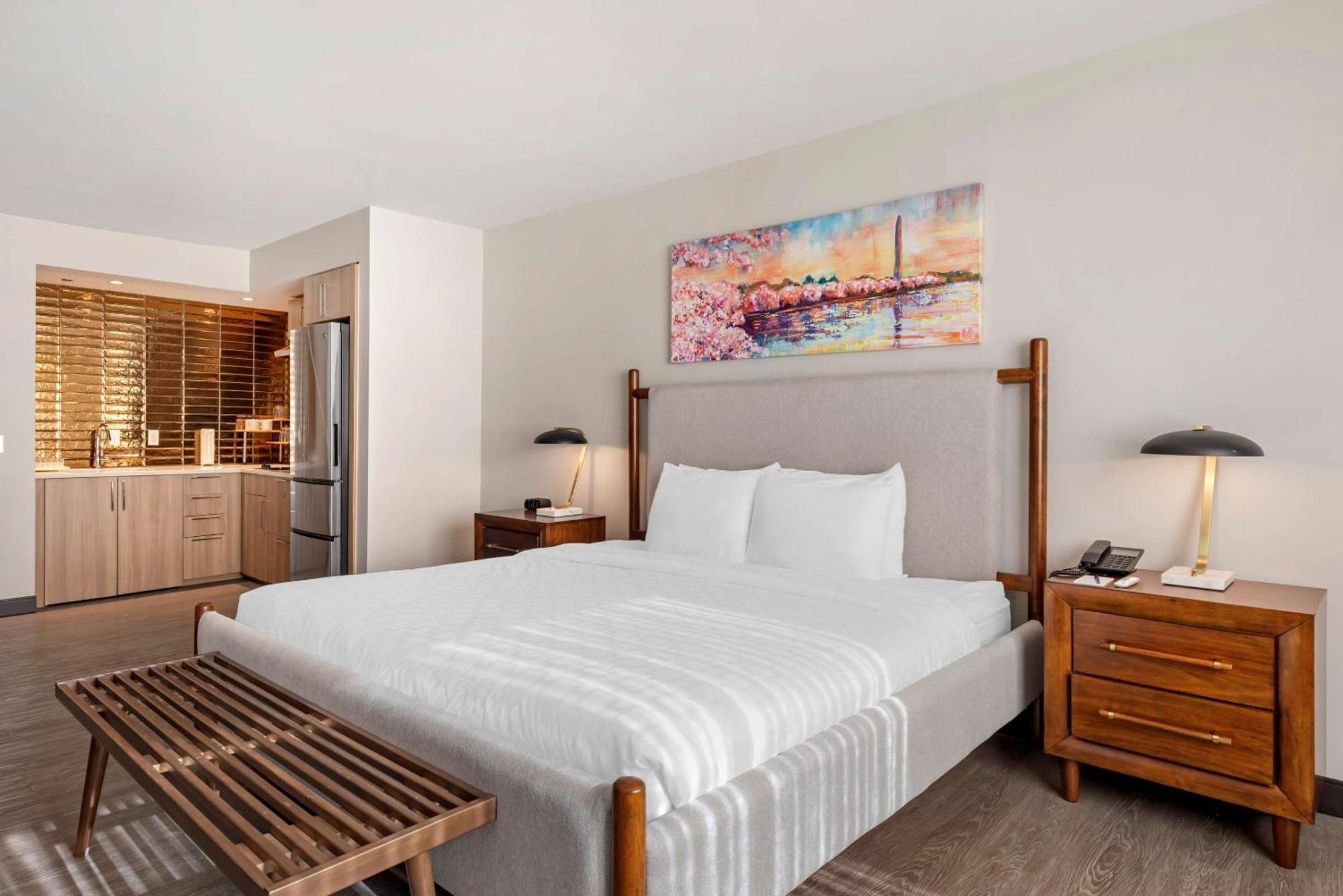 Sonder The Quincy Hotel 3*