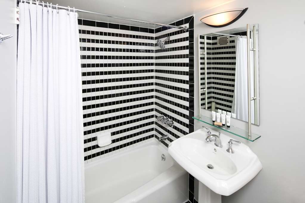 Sonder The Quincy Hotel